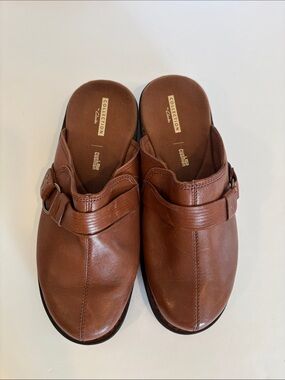 Clarks Brown Leather Slip-On Clog Mules